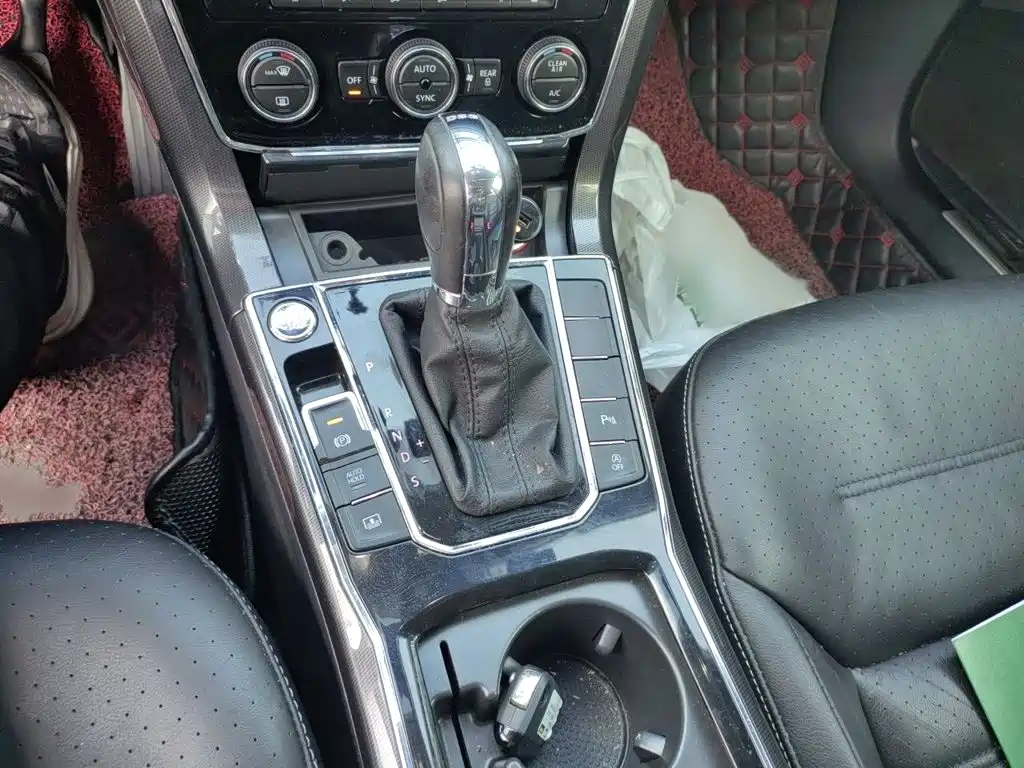 Volkswagen Passat — миниатюра 7
