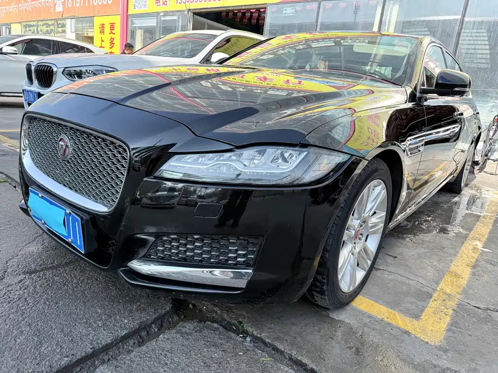 Jaguar XFL 2018