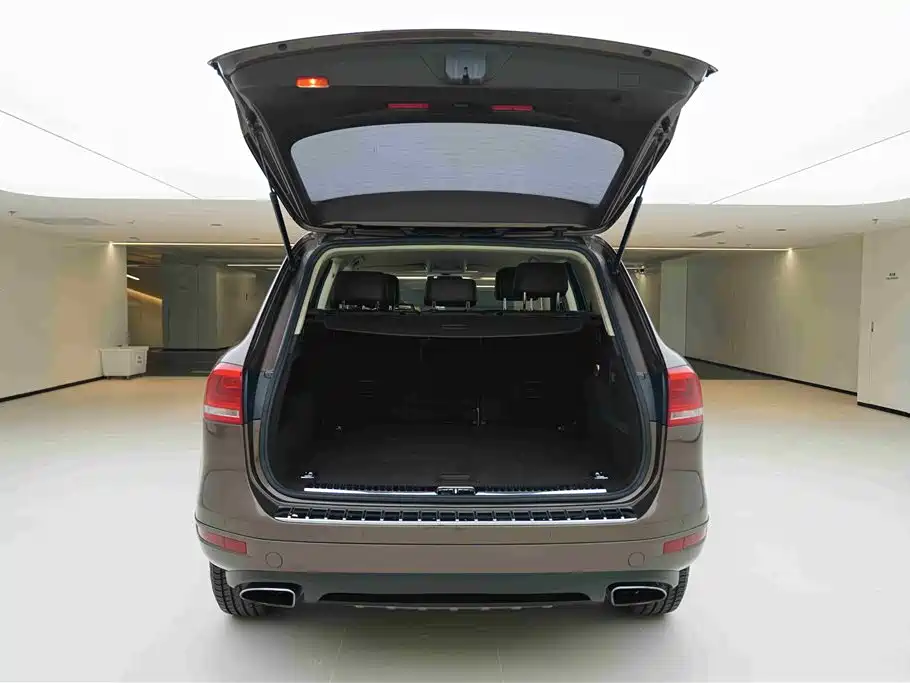 Volkswagen Touareg 2011 3.0TSI