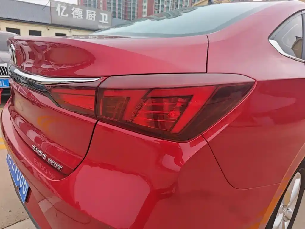 Changan Eado — миниатюра 8