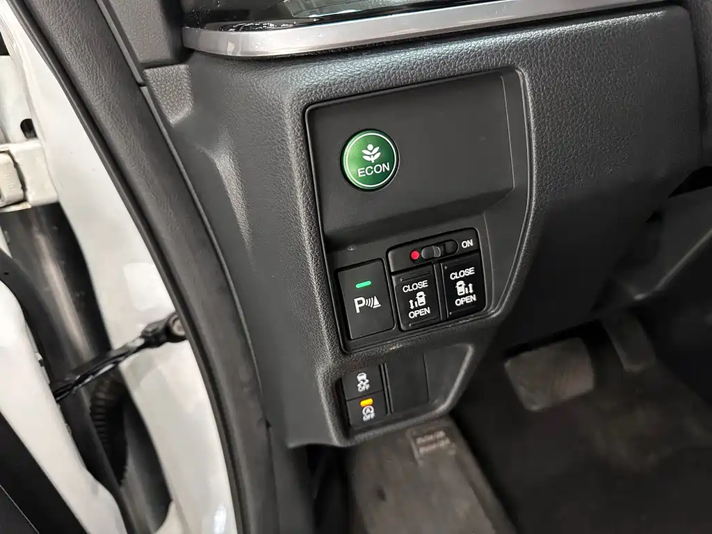 Honda Odyssey — миниатюра 17