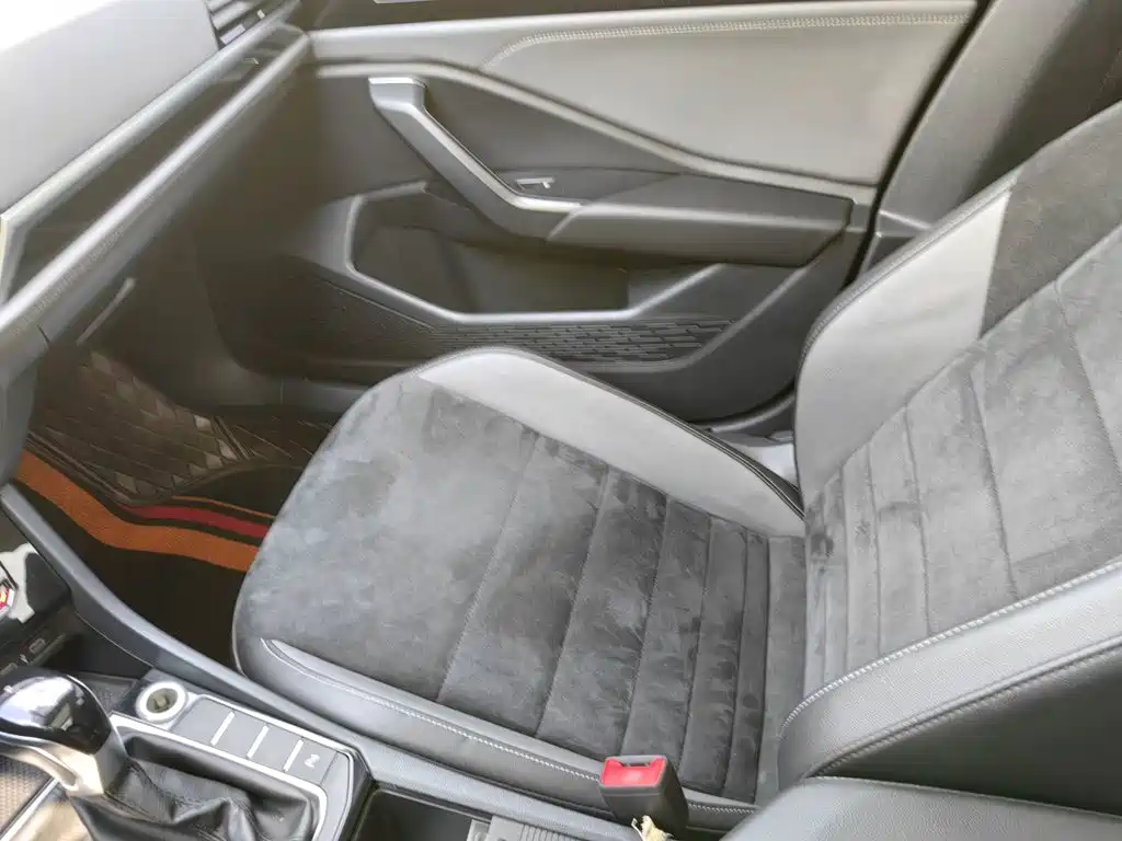 Volkswagen Sagitar — миниатюра 20
