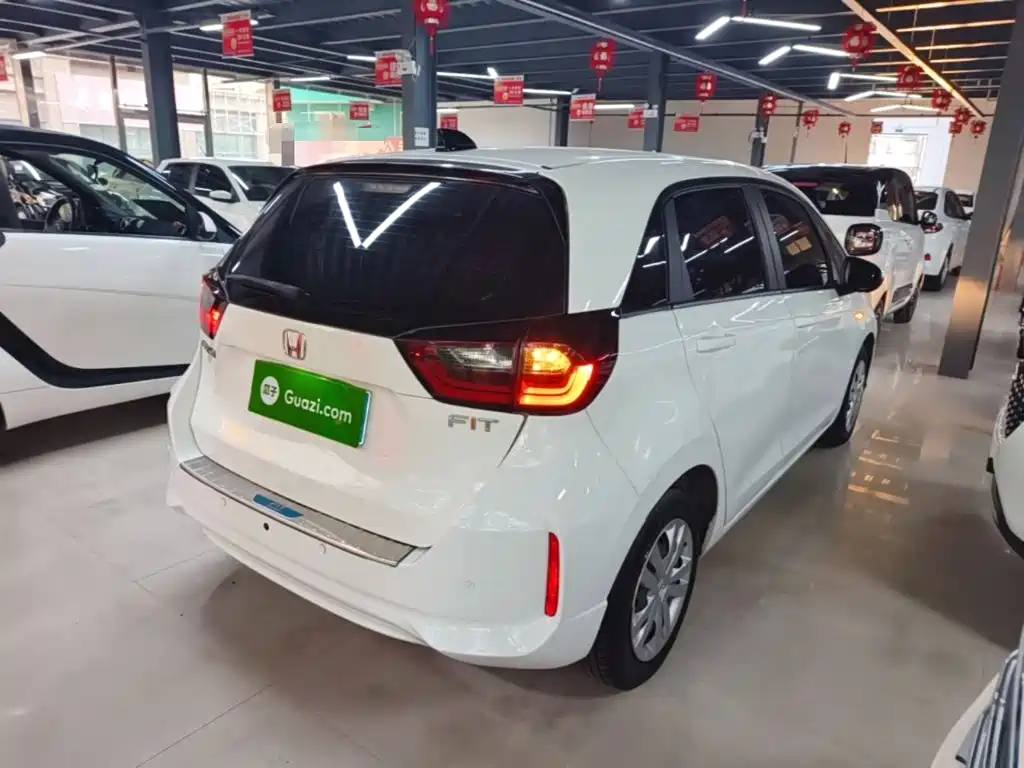 Honda Fit — миниатюра 7