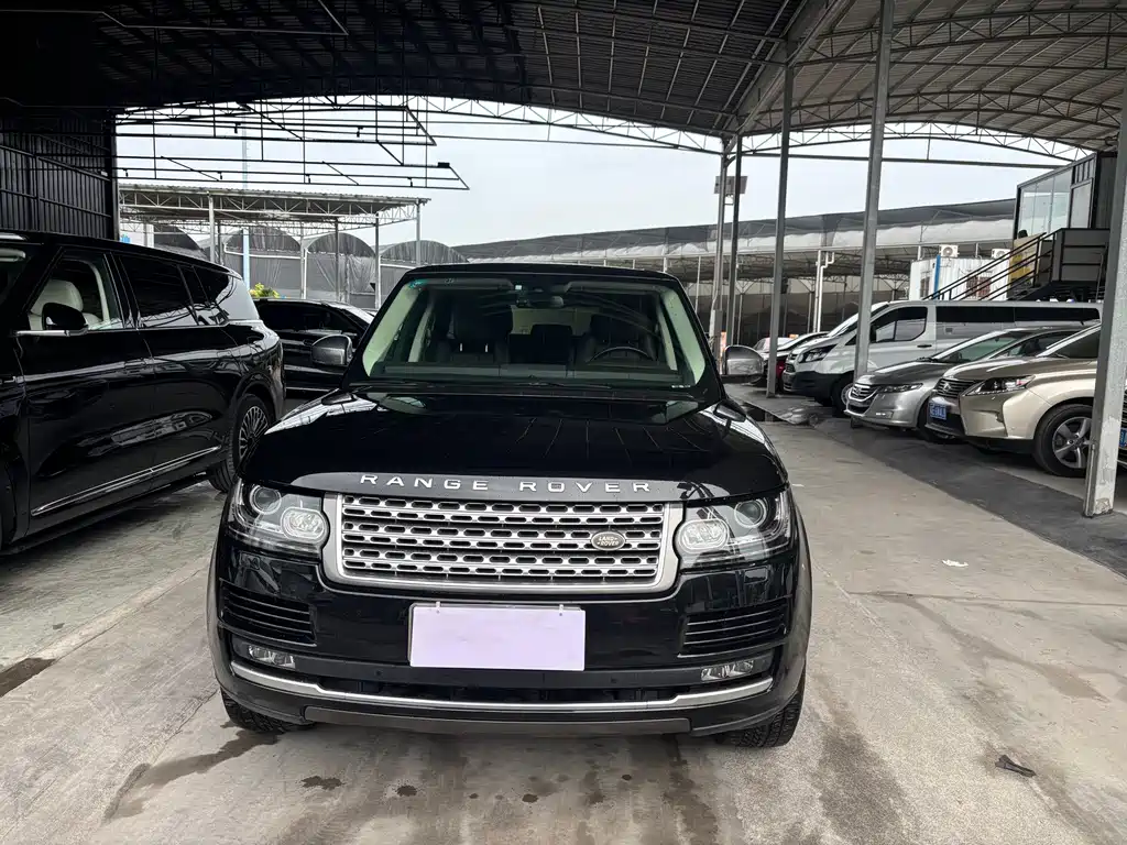 Land Rover Range Rover — миниатюра 2