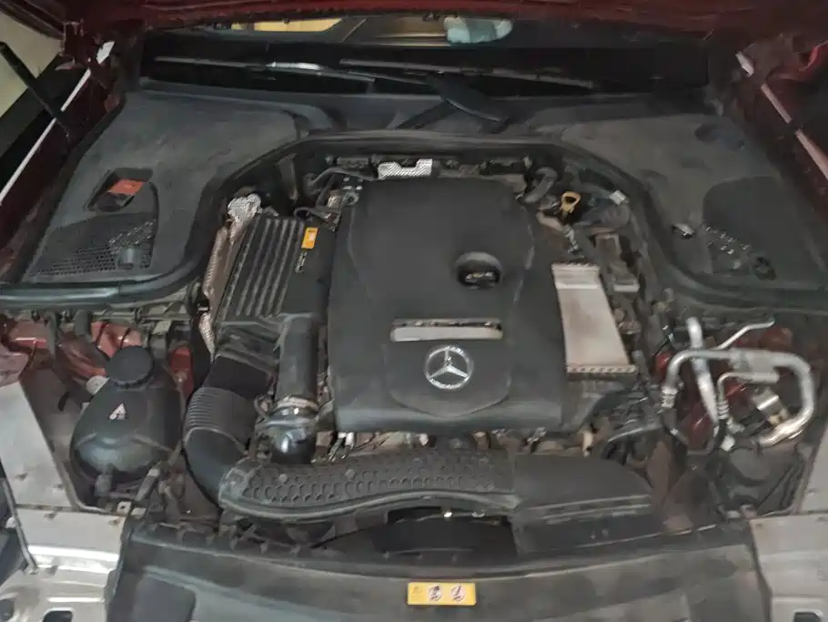 Mercedes-Benz E-Class (Import) — миниатюра 10