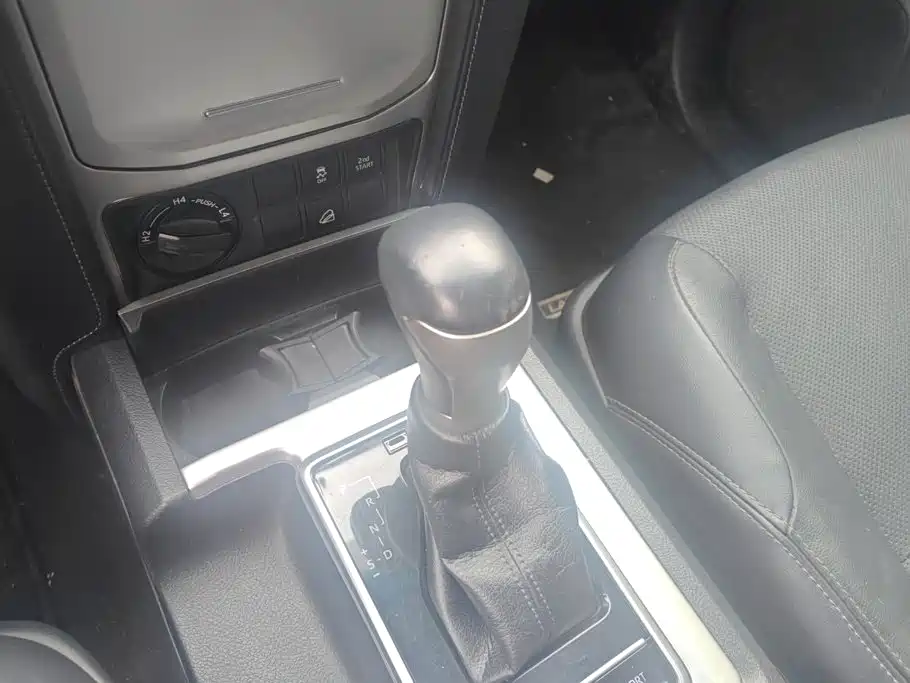 Toyota Prado — миниатюра 16