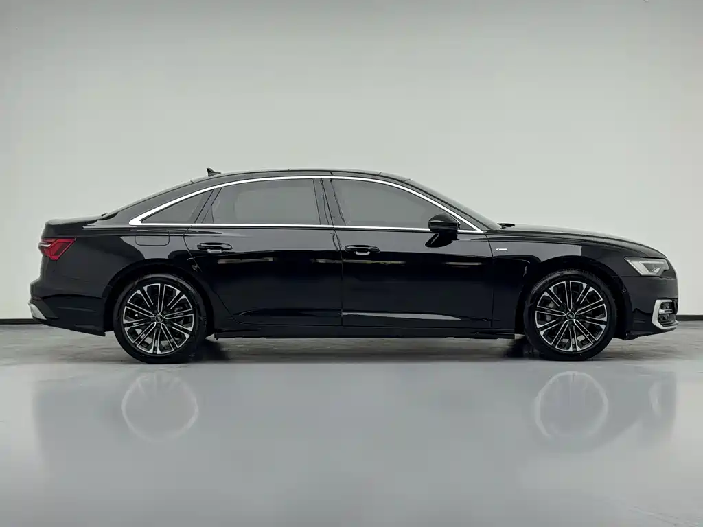 Audi A6L — миниатюра 6
