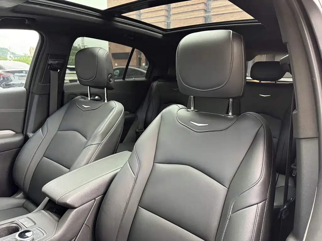 Cadillac XT4 — миниатюра 18