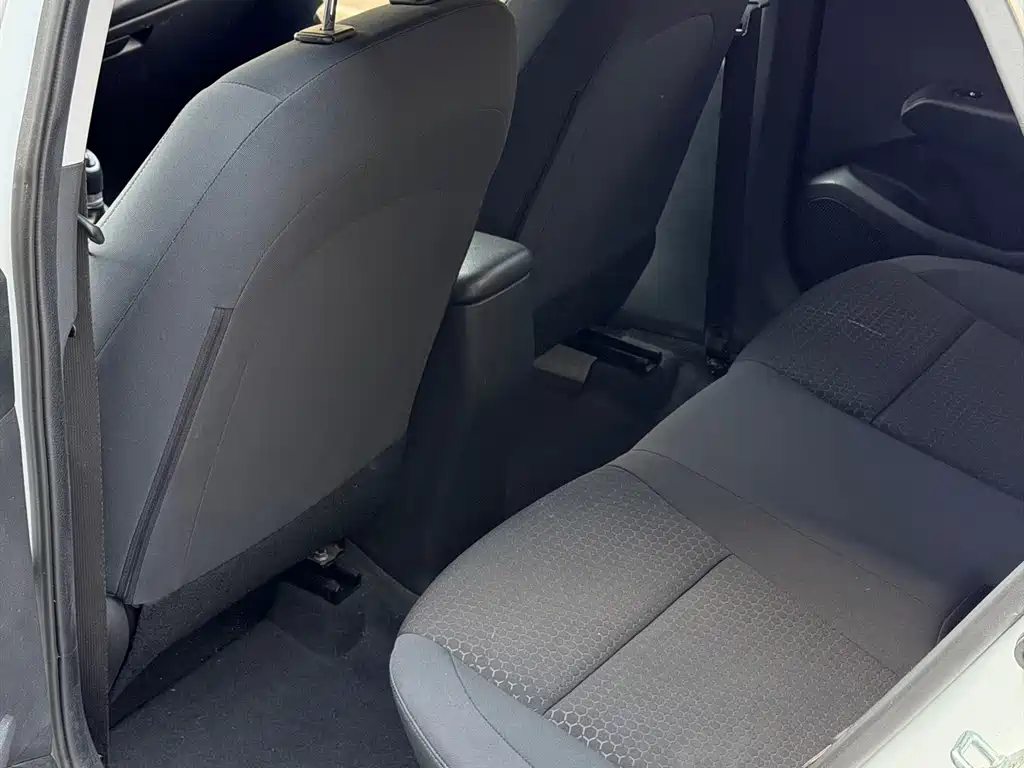 Hyundai Verna — миниатюра 20