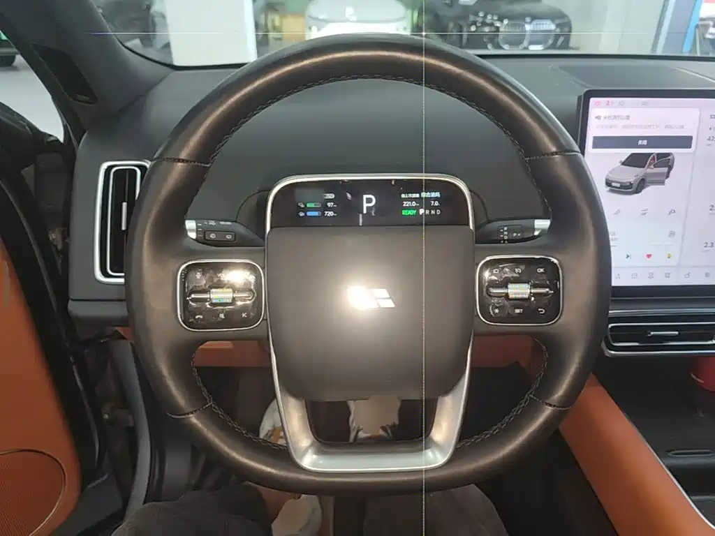 Li Auto Li L8 — миниатюра 11