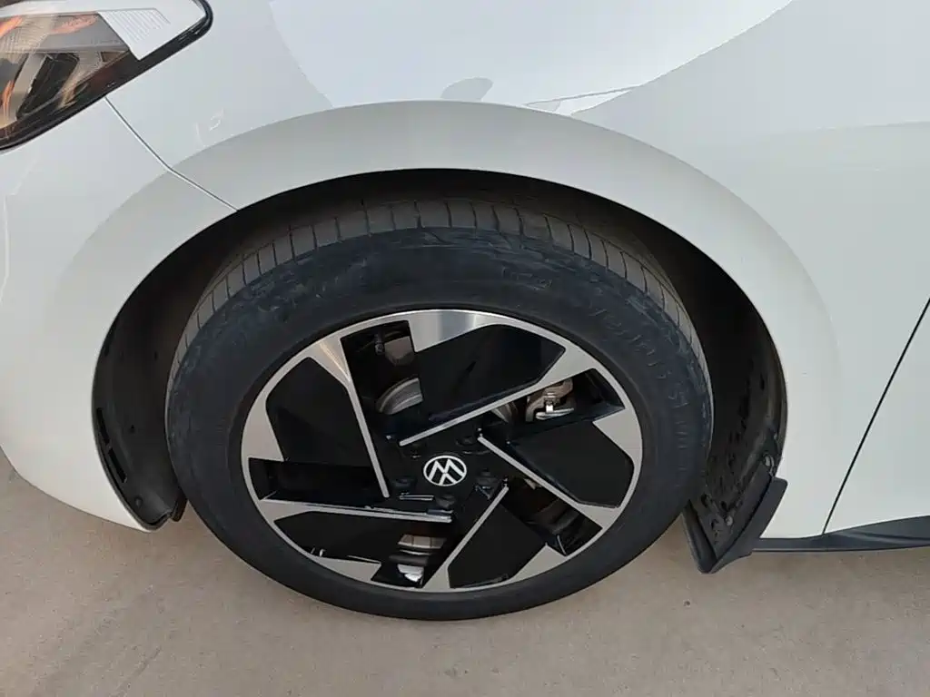 Volkswagen ID.3 — миниатюра 23