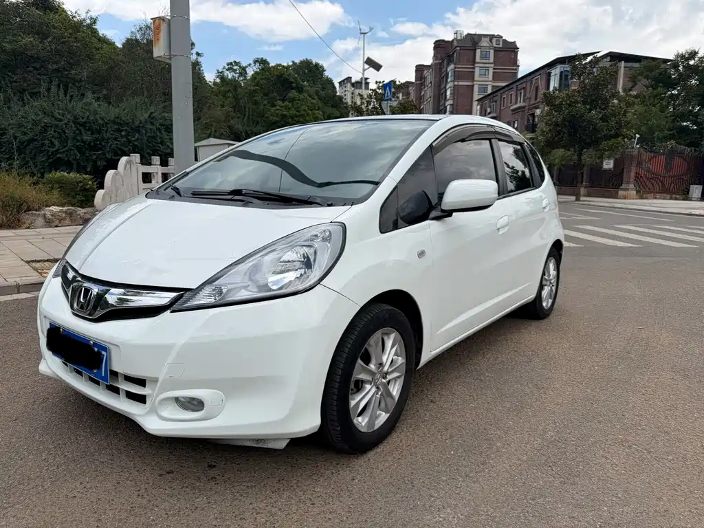 Honda Fit — миниатюра 2