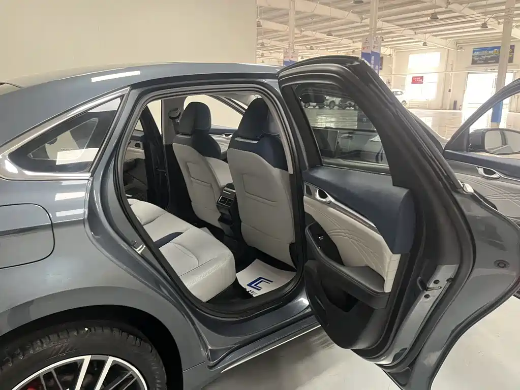 Geely Xingrui — миниатюра 12