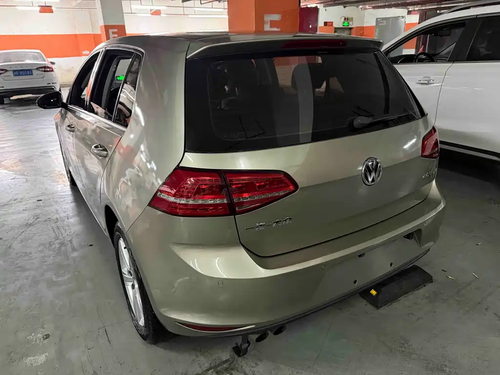 Volkswagen Golf — миниатюра 2