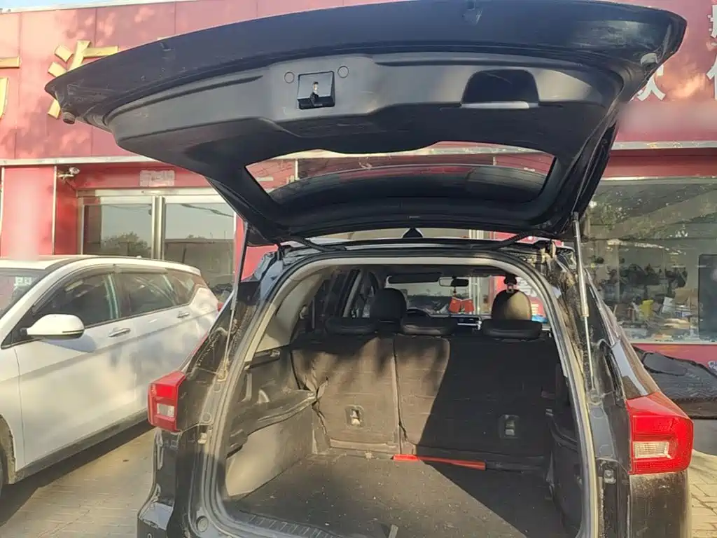 Haval M6 — миниатюра 19