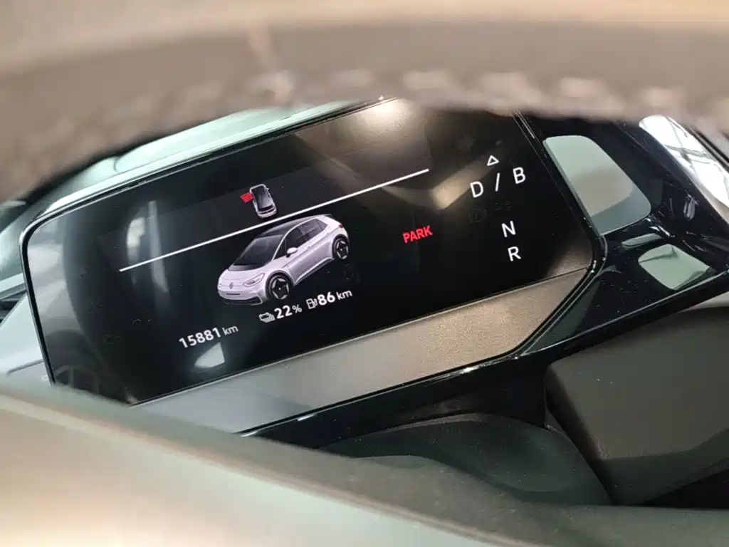 Volkswagen ID.3 — миниатюра 12