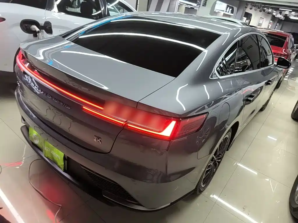 BYD Han — миниатюра 7
