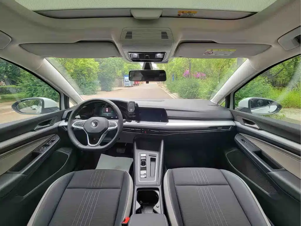 Volkswagen Golf — миниатюра 6