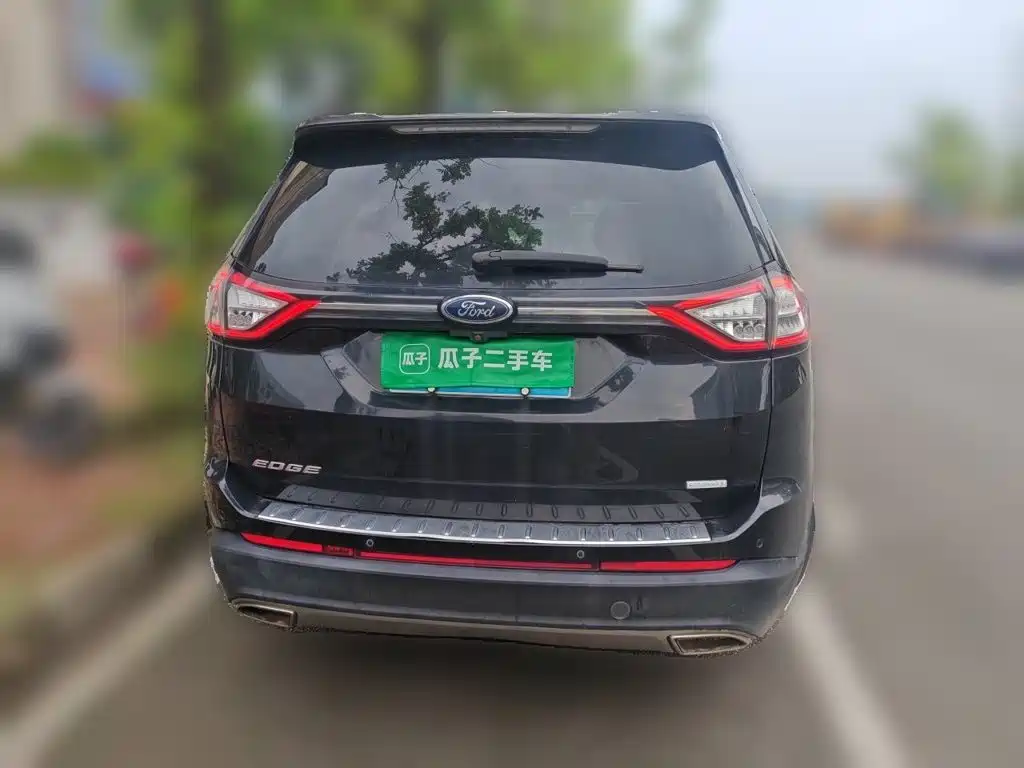 Ford Edge — миниатюра 5