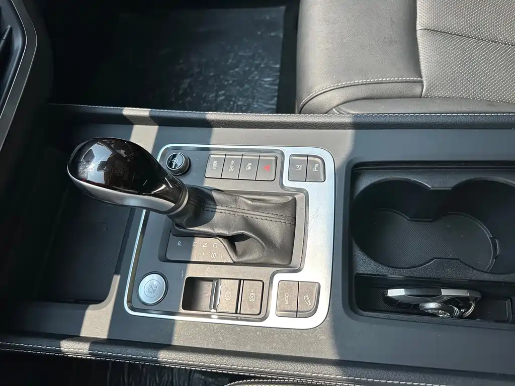 BYD Tang — миниатюра 12