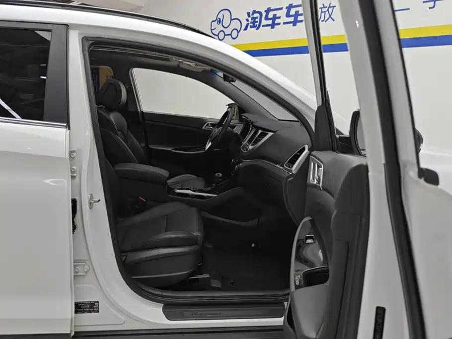 Hyundai Tucson — миниатюра 8
