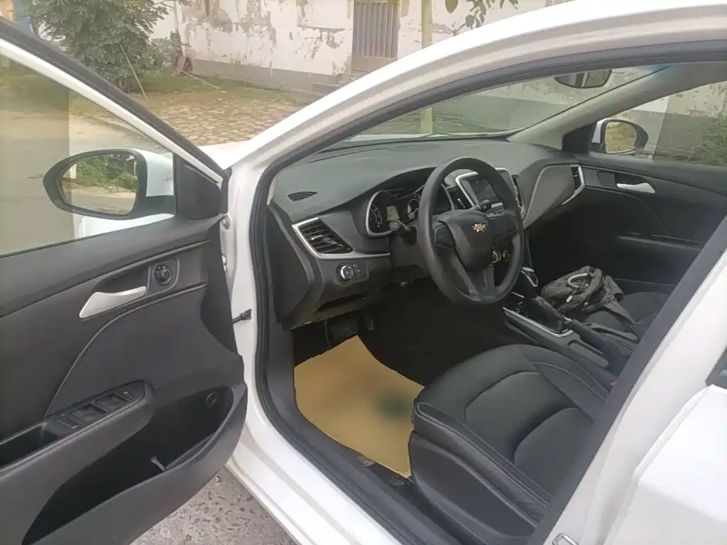 Chevrolet Cavalier — миниатюра 16