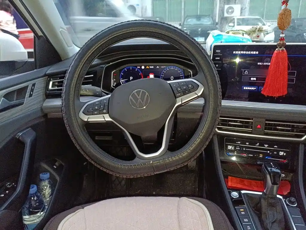 Volkswagen Sagitar — миниатюра 6