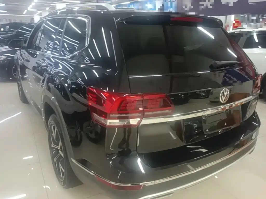 Volkswagen Teramont — миниатюра 5