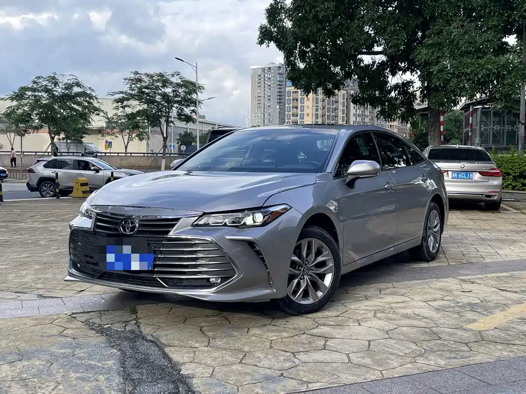 Toyota Avalon 2022