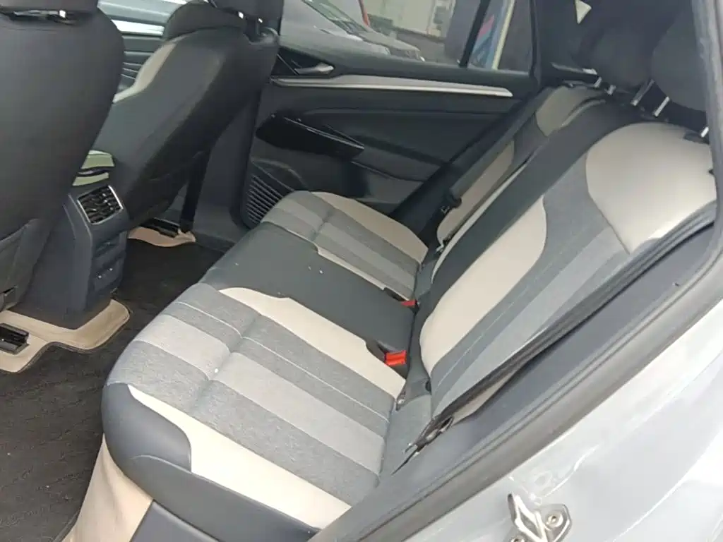 Volkswagen ID.4 Crozz — миниатюра 17