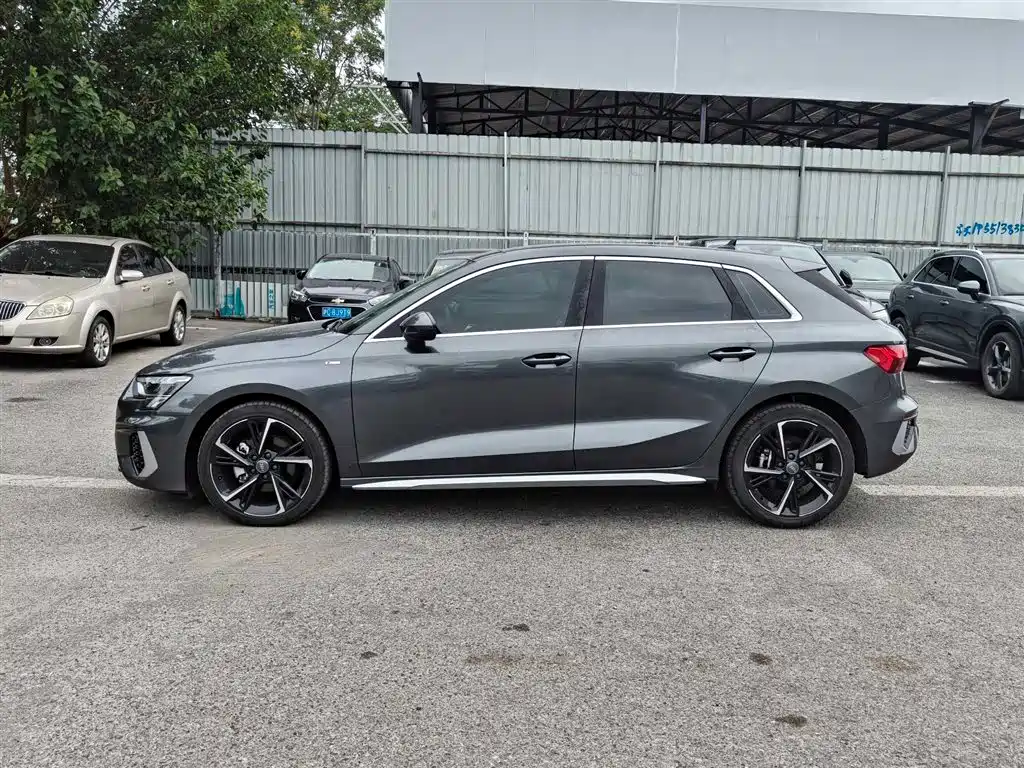 Audi A3 — миниатюра 3