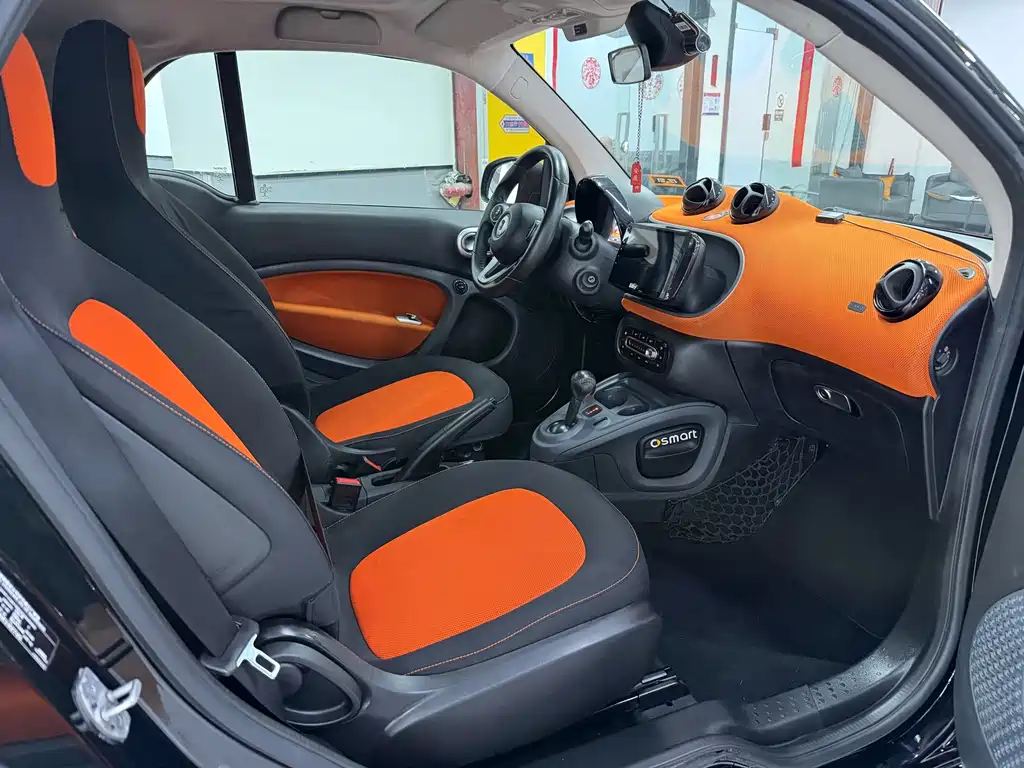 smart Smart Fortwo — миниатюра 8