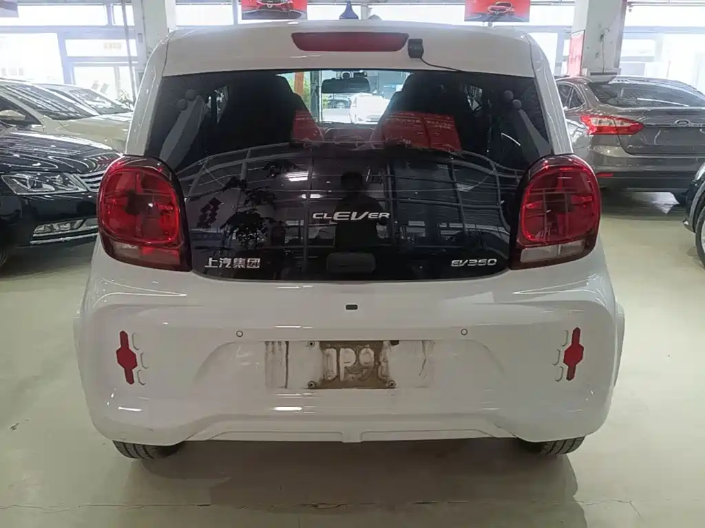 Roewe Clever — миниатюра 6