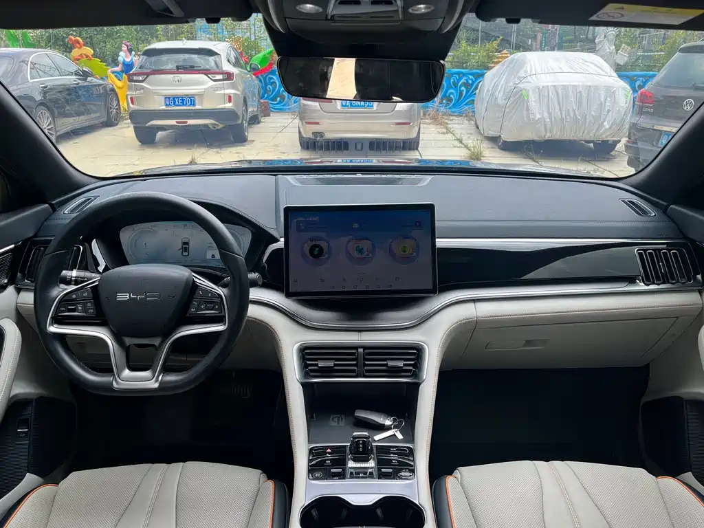 BYD PLUS New Energy — миниатюра 8