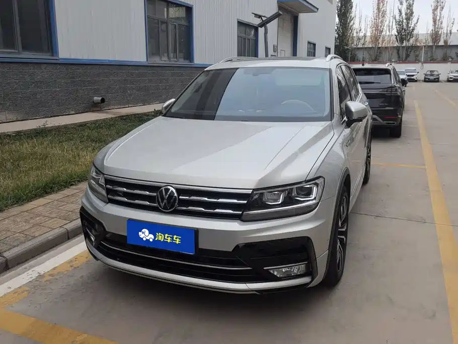 Volkswagen Tiguan L — миниатюра 2