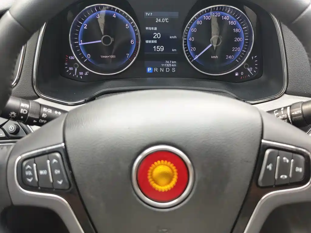 Hongqi Hongqi H7 — миниатюра 12