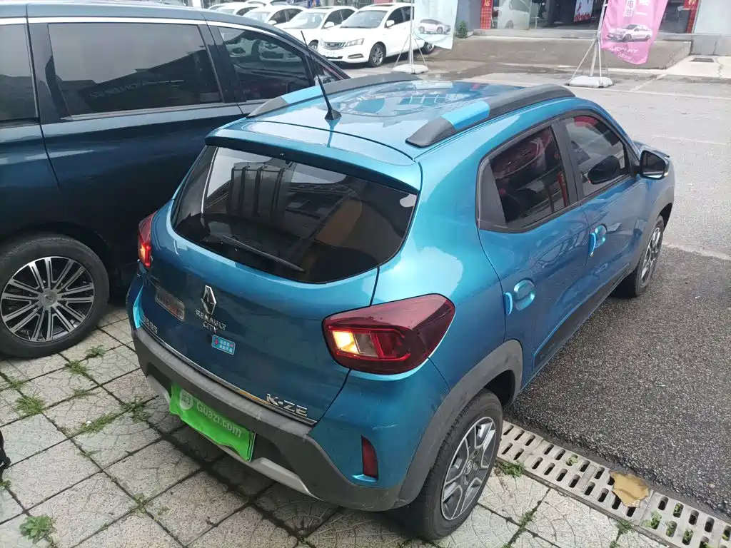 Renault City K-ZE — миниатюра 5