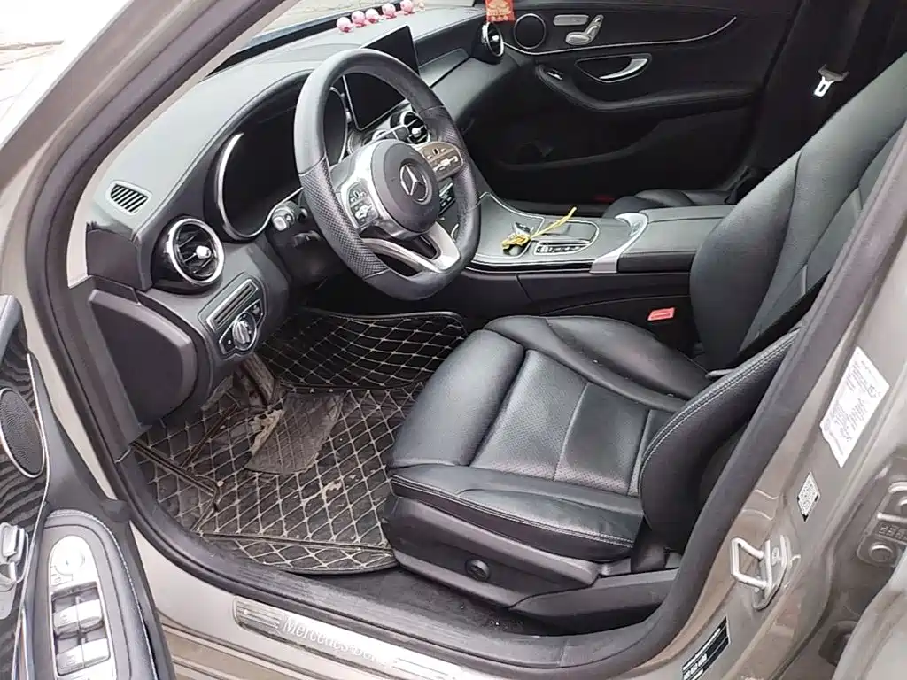 Mercedes-Benz C-Class — миниатюра 15