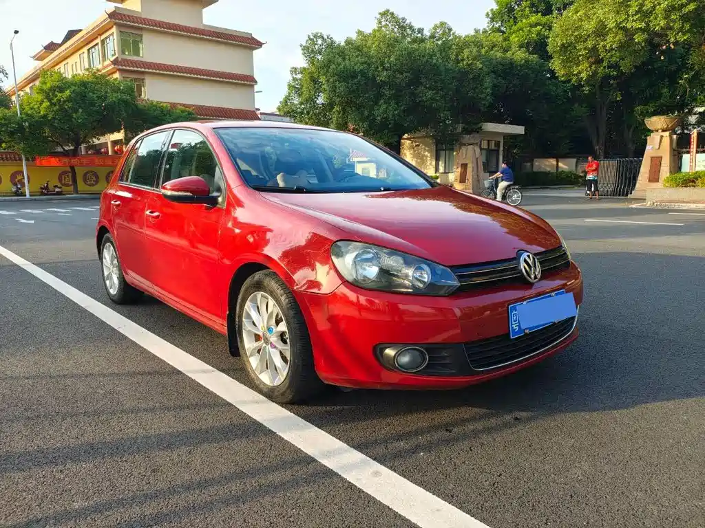 Volkswagen Golf — миниатюра 3