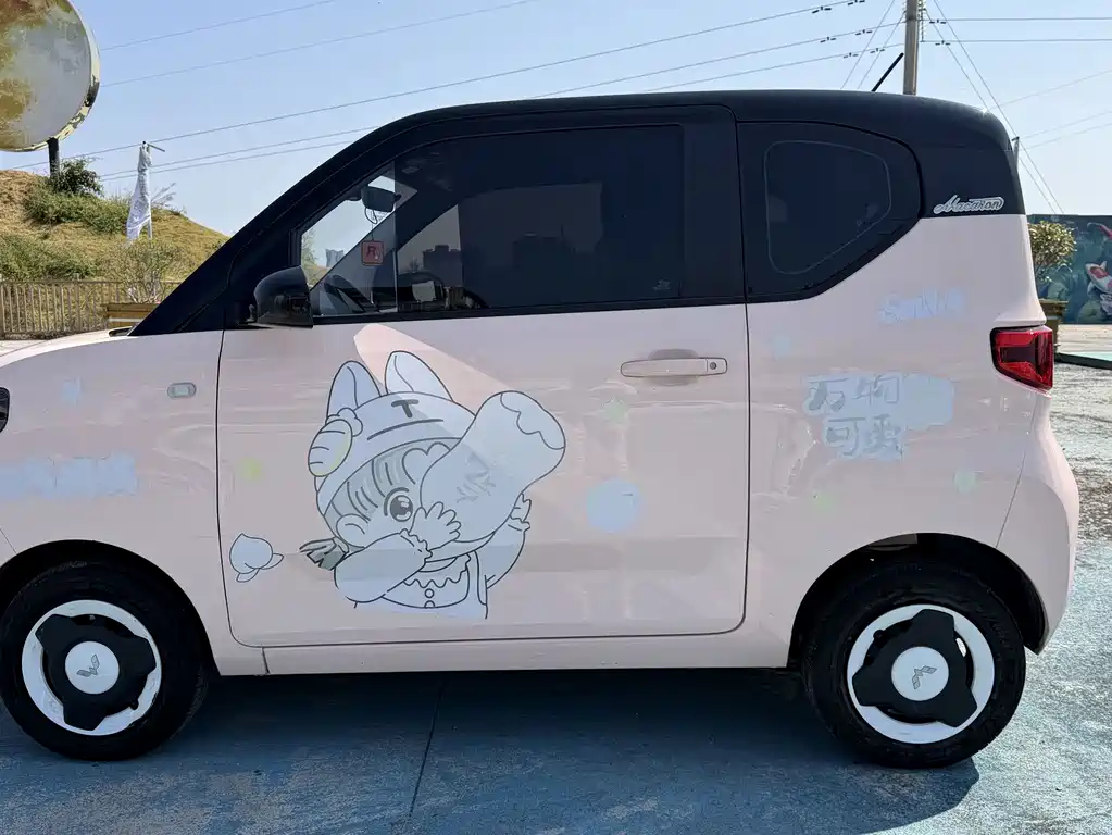 Wuling MINIEV — миниатюра 4