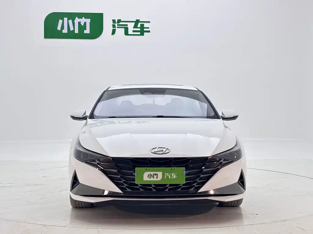 Hyundai Elantra — миниатюра 2
