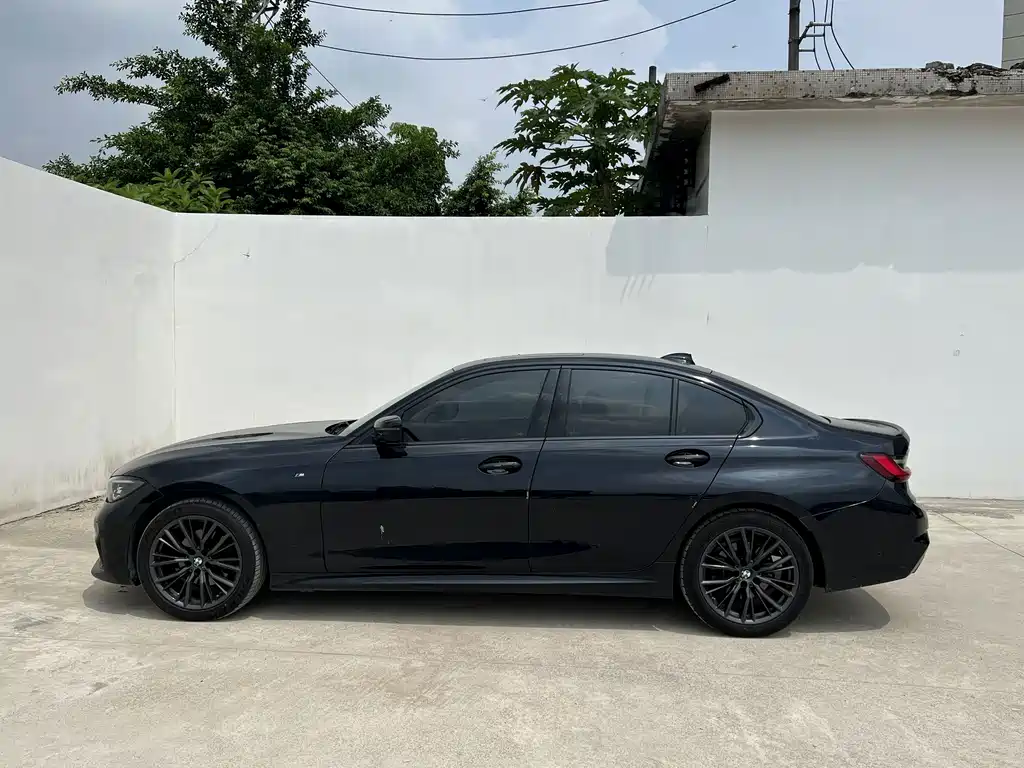 BMW 3 Series — миниатюра 14