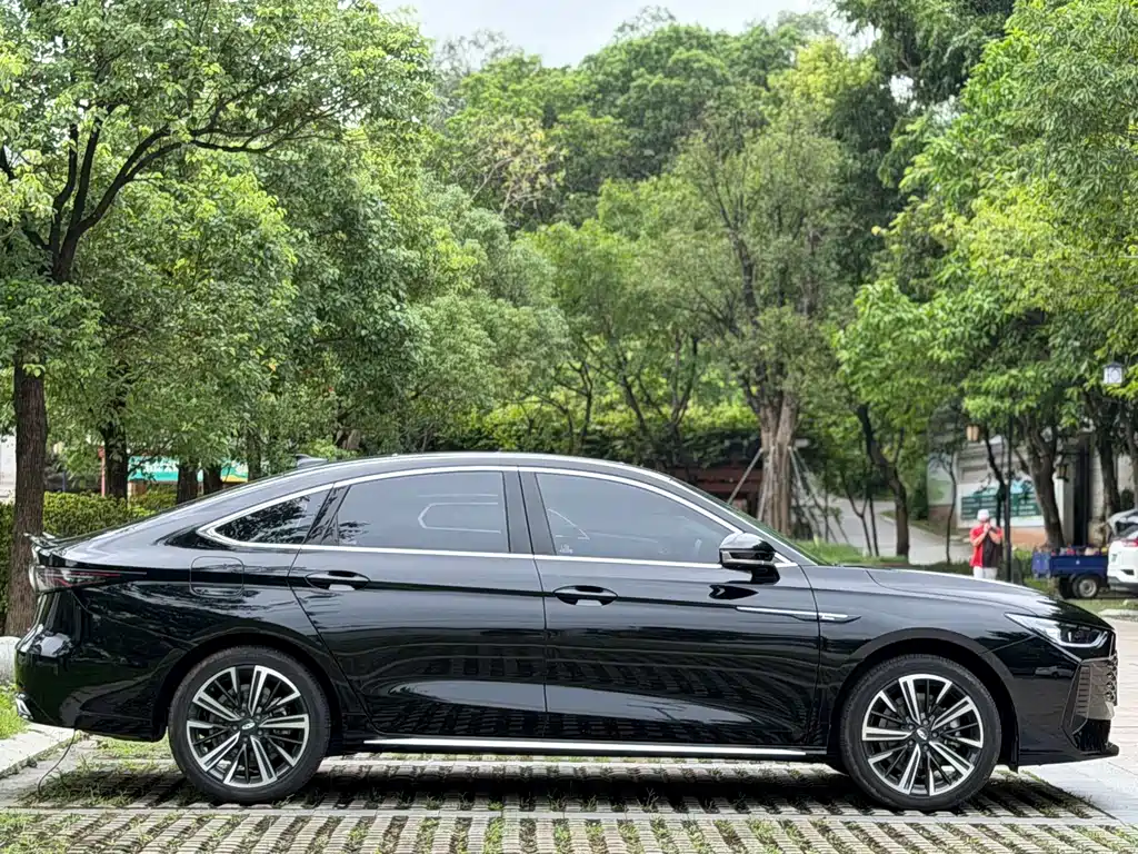 Chery Arrizo 8 PRO — миниатюра 5