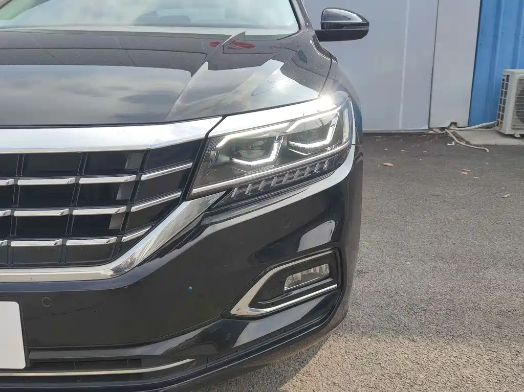 Volkswagen Passat 330TSI Luxury Edition China VI, фото 3
