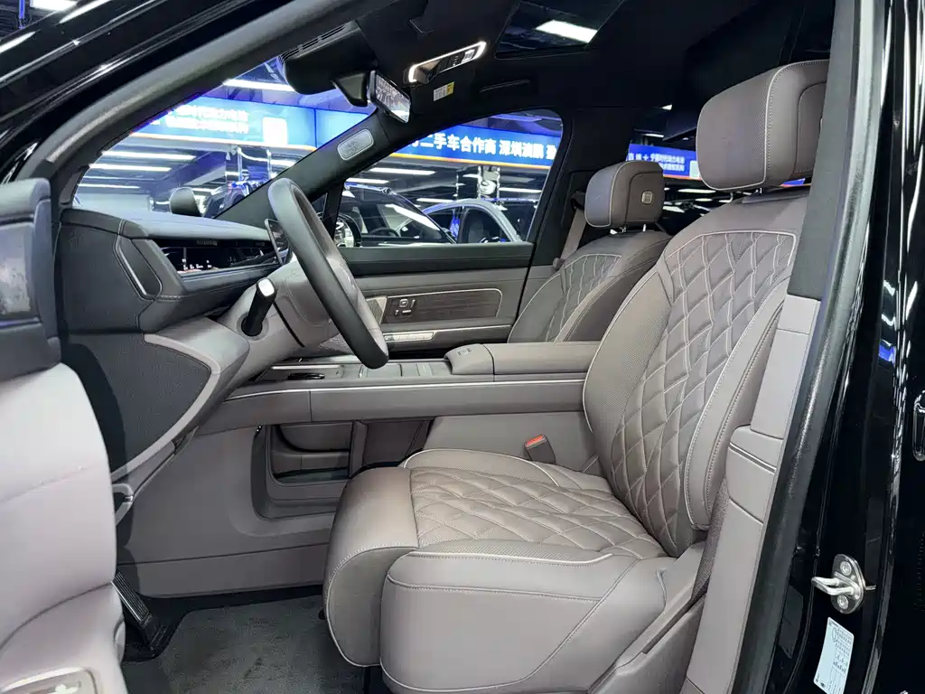 NIO ES8 — миниатюра 8