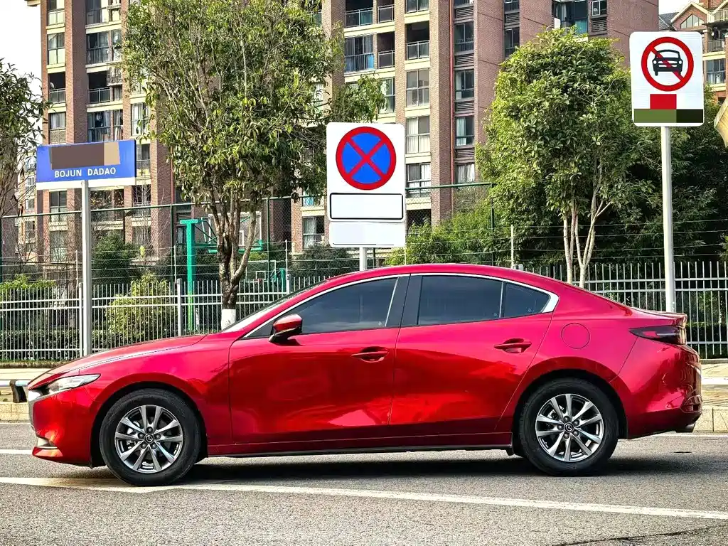 MAZDA 3 ANGKESAILA