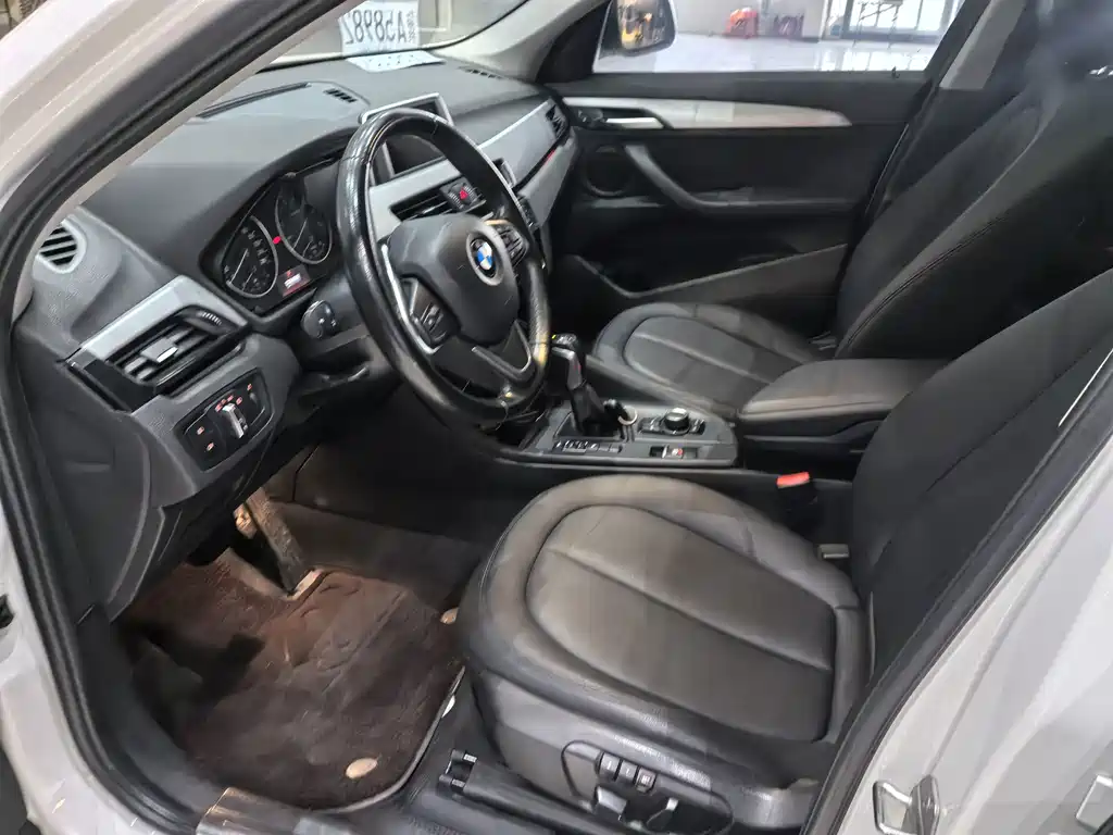 BMW X1 — миниатюра 9