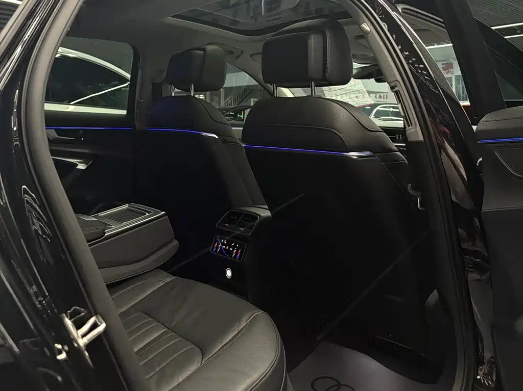 Audi A6L — миниатюра 25
