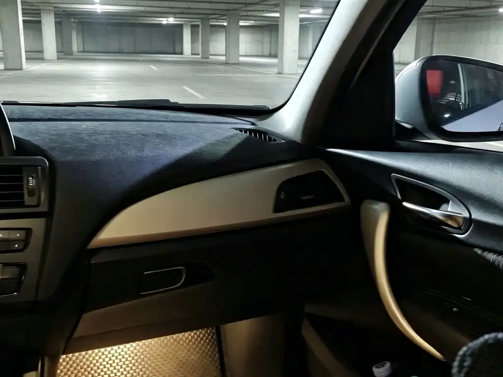 BMW 1 Series (Import) — миниатюра 14