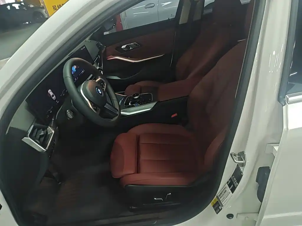 BMW i3 — миниатюра 15